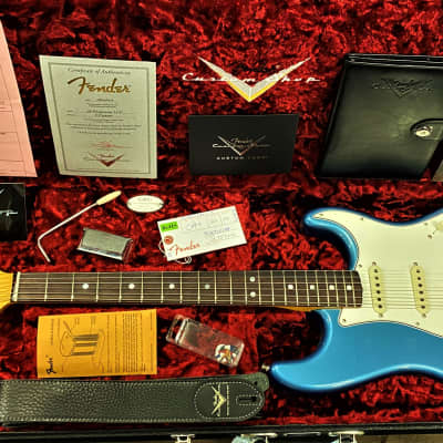 Fender Stratocaster Deluxe Closet Classic, 1966 Custom Shop Rosewood Fingerboard 2022 - Aged Lake Placid Blue for sale
