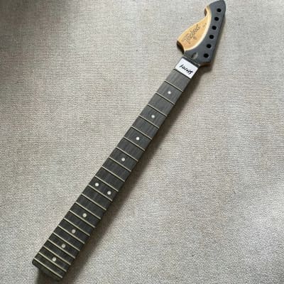 Tagima Reversed Headstock Guitar Maple Wood Neck, 22 Frets Rosewood Fingerboard