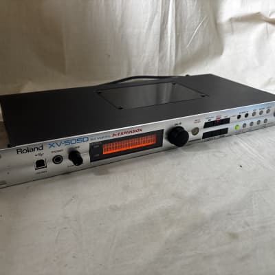 Roland XV-5050 64-Voice Synth Module xv5080 1-unit rack-module