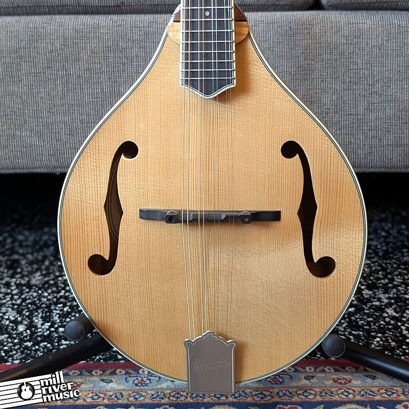 Bourgeois M5A A-Style Mandolin w/ Case
