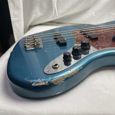 Fender Custom Shop '64 Jazz Bass Relic 4-string J-Bass with COA + Case 2023 - Ocean Turquoise / Rosewood fingerboard image 9