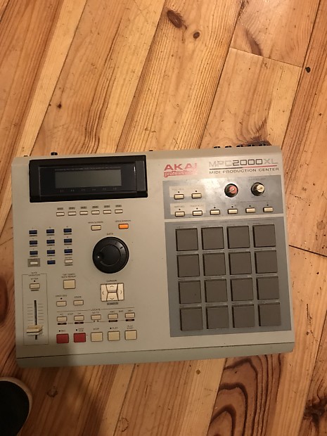 Akai MPC2000XL image 1