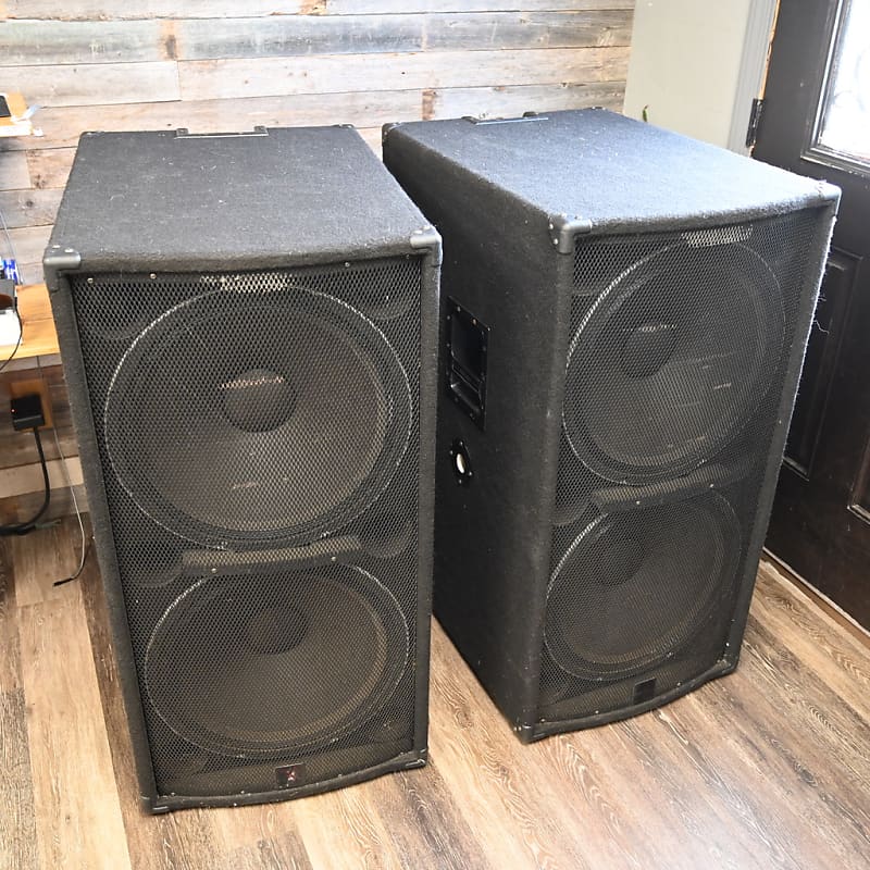 (15726) Peavey SP218X Passive Sub Pair *** Local Pickup Only ***