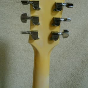 Guild M-80 Series 1976 Yellowed White image 6