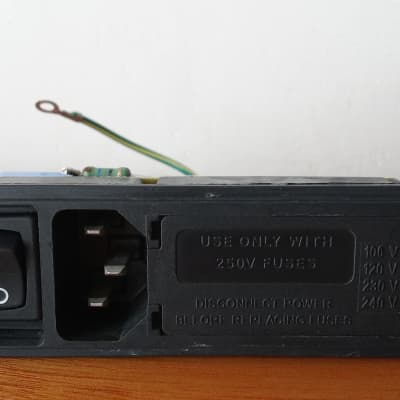 Power inlet for Kurzweil K2500/K2600
