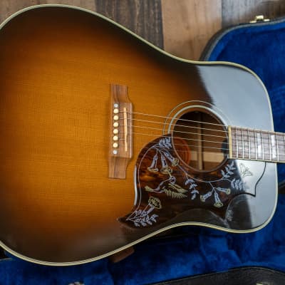 Gibson Custom Shop Hummingbird VS 2010 Vintage Sunburst Acoustic Electric Guitar w/ OHSC image 5