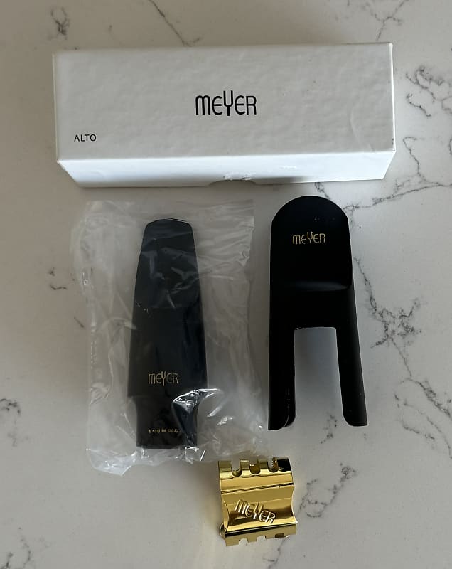 Meyer AMR-402-NY-6M New York 6M Alto Sax Mouthpiece with cap