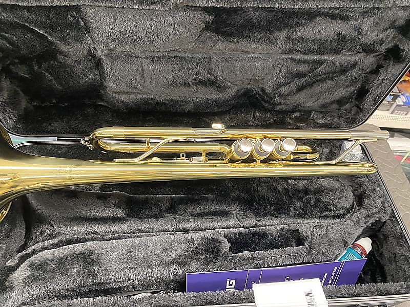King Student Model 601 Bb Trumpet | Reverb King Student Model 601 Bb Trumpet | Reverb