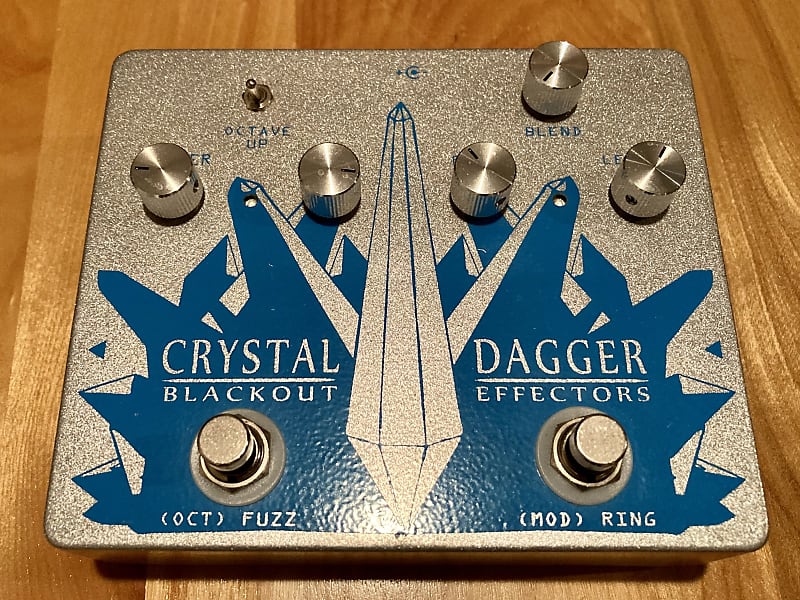 Blackout Effectors Crystal Dagger