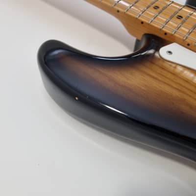 Fender Limited Edition 40th Anniversary 1954 Reissue Stratocaster with Maple Fretboard 1994 - 2-Color Sunburst image 11