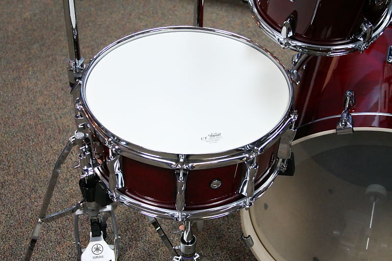 Yamaha Stage Custom Shells with HW-780 Hardware Pack Cranberry Red