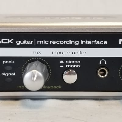 M-Audio Fast Track USB/Guitar/Mic Recording Interface image 3