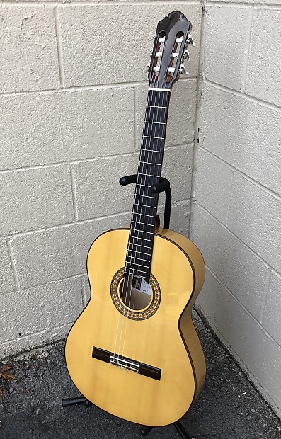 Manuel rodriguez c3f flamenco guitar discount