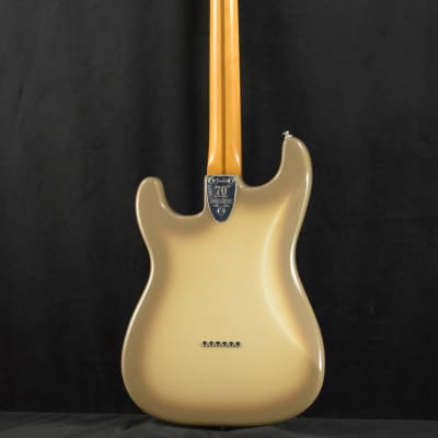 Mint Fender 70th Anniversary Antigua Stratocaster Antigua Rosewood Fingerboard image 6