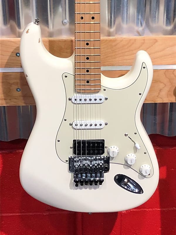 Fender Stratocaster HSS White Parts Guitar Mick Mars Replica