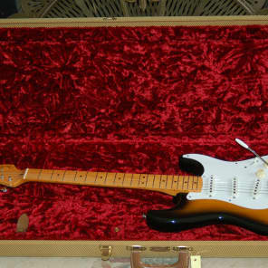 Fender '57 Reissue Stratocaster USA 1996 2 Tone Sunburst image 3