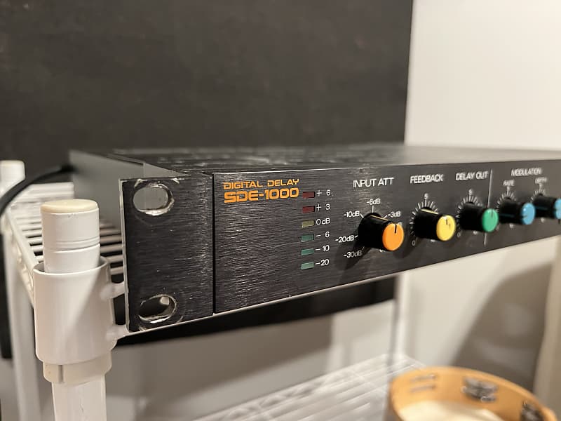 Roland SDE-1000 Digital Delay 1980s - Black | Reverb
