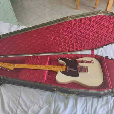 Warwick casket guitar case WCK 10706 B/R/SB image 5