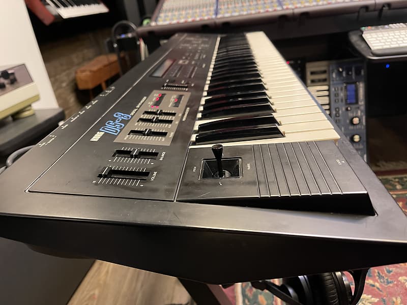 Korg DS 8 1987 Black Reverb