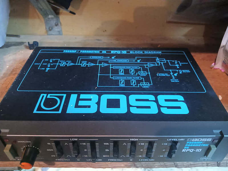 BOSS RPQ-10（パラメトリックEQ、ハーフラックシリーズ） BOSS RPQ-10（パラメトリックEQ、ハーフラックシリーズ） BOSS RPQ-10