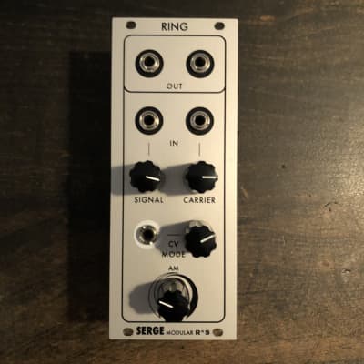 Random Source Serge VCM Eurorack module, Wave Multipliers