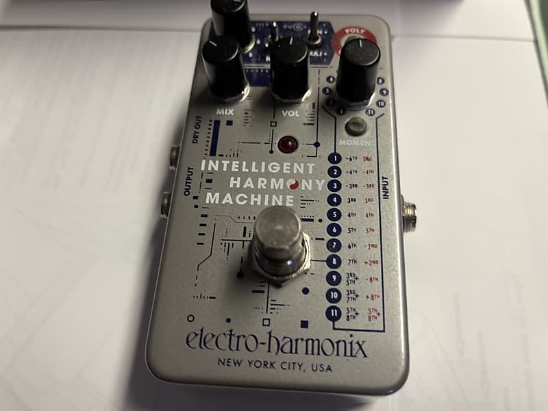 Electro-Harmonix Intelligent Harmony Machine