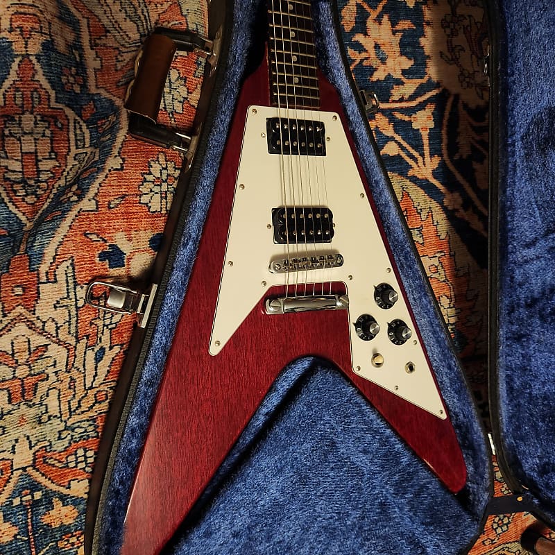 Greco FV600 Flying V 1978 - Cherry