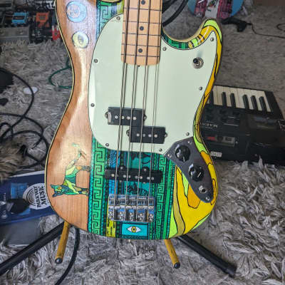 Fender PJ Mustang - FRETLESS - Custom paint job image 5