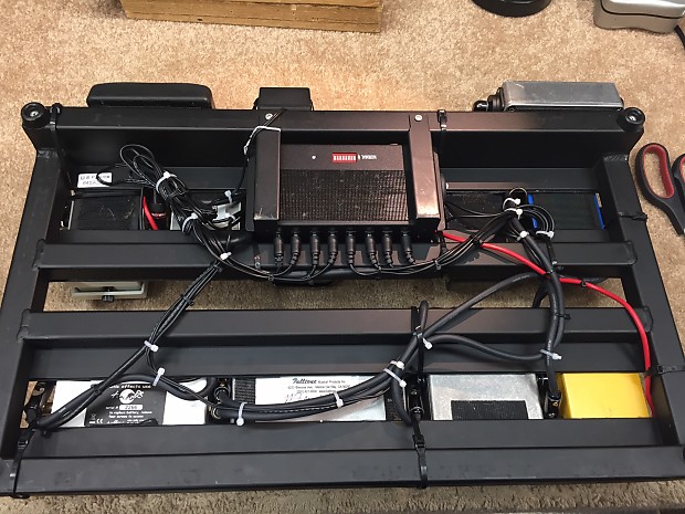 Insane Bass Pedalboard Darkglass, Boss, Xotic, Fulltone, Electro