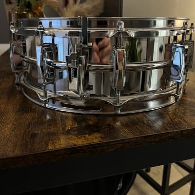 Ludwig  Supraphonic 5x14" 10-Lug Snare Blue/Olive Badge - 70’s image 4