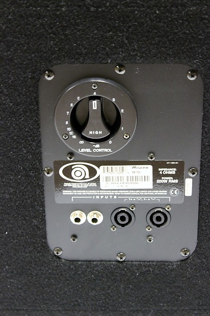 AMPEG PB-110H (Port Bassシリーズ)-