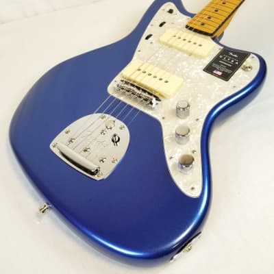 Fender American Ultra Jazzmaster, Maple Fingerboard, Cobra Blue, Molded Case 2023 image 7
