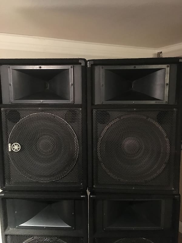 Yamaha SM15V 15 inch Club V Series Monitors (Pair) Speakers Reverb