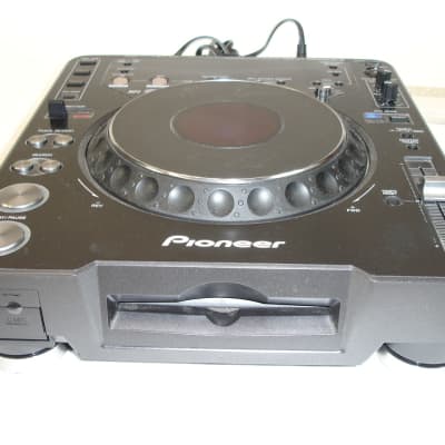 Pioneer CDJ-100s with DJM-300 mixer and travel case | Reverb