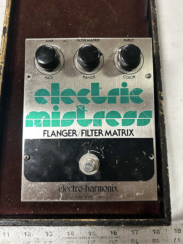 Electro-Harmonix Electric Mistress