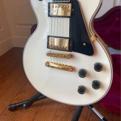 2001 Gibson Les Paul Custom Alpine White Guitar image 3