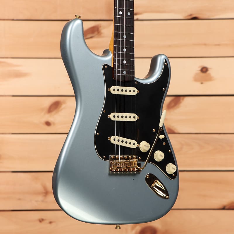 Fender MIJ ストラトキャスター Fender ST-STD Standard Series Stratocaster MIJ | Reverb