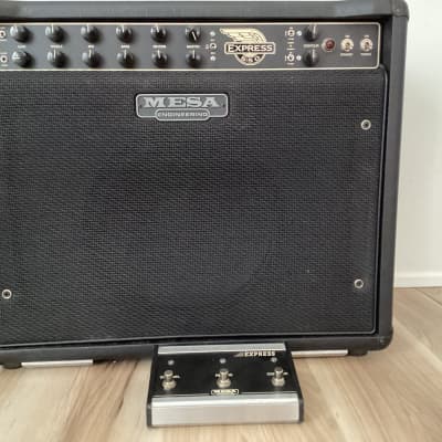 Mesa Boogie Express 5:50 2-Channel 50-Watt 2x12