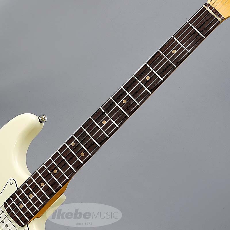 VanZandt STV-R2 (Olympic White) /Used