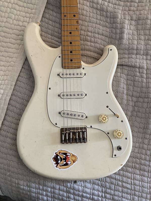 Ibanez ´84 ROADSTAR Ⅱ SERIES ショップオーダー製品 楽器