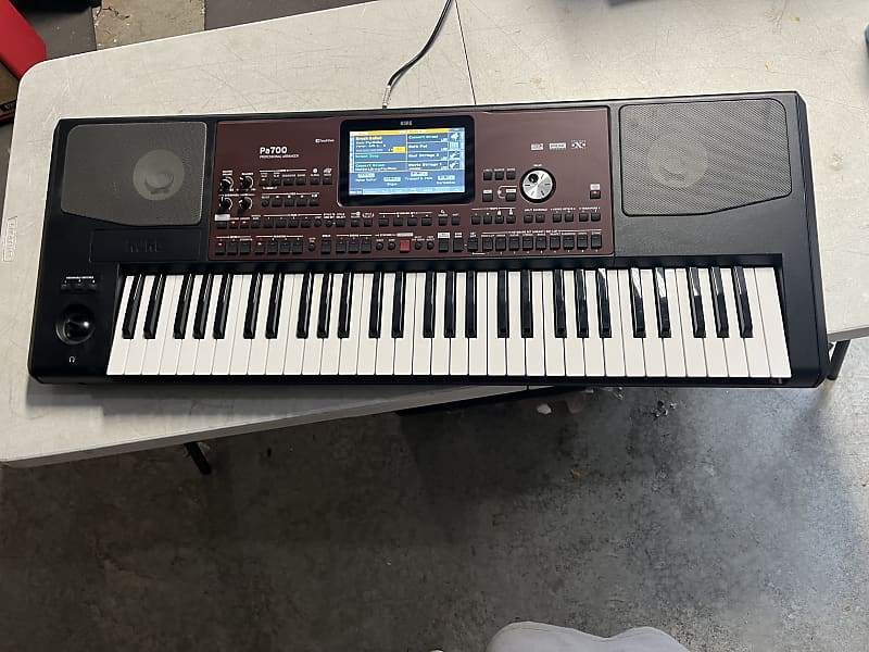 Korg Pa700 Professional Arranger 61-Key With Touchscreen, U | Reverb