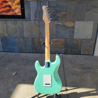 Used Carruthers Custom S6 Seafoam Green with Case image 9