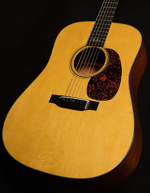 Martin D-18 GE 2004年 2004 Martin D18 GE (1934 edition) - YouTube
