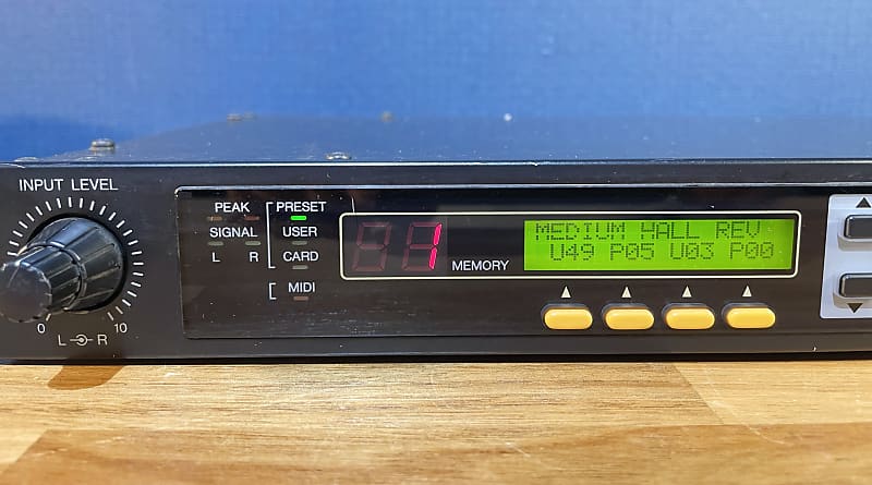 ■YAMAHA　EMP700 エフェクター Yamaha EMP700 effects processor