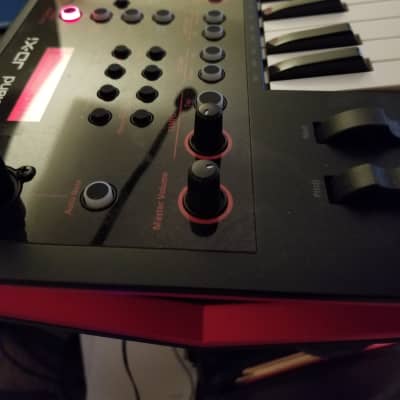 Roland JD-Xi 37-Key Analog/Digital Crossover Synthesizer 2015 - Present - Black image 16