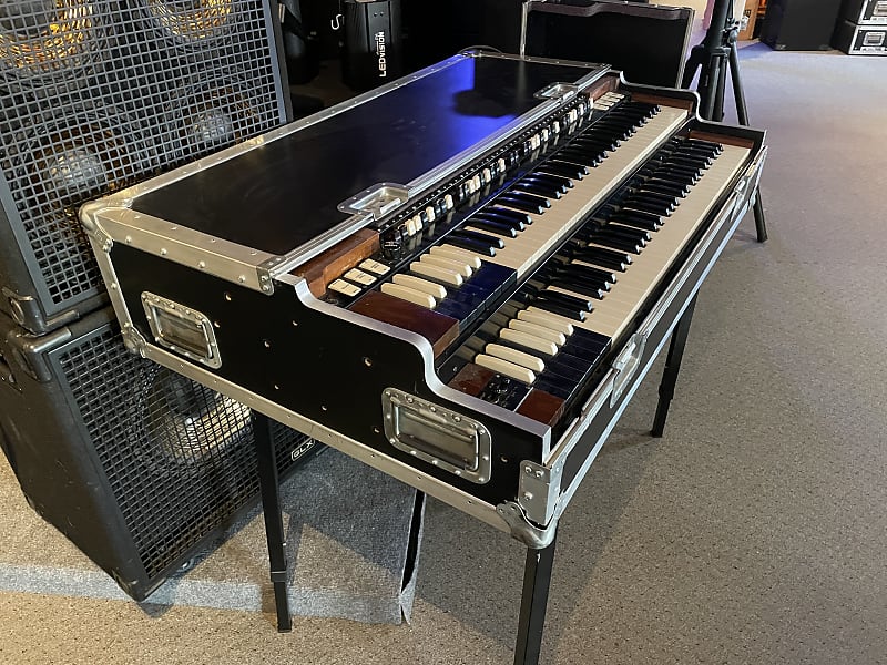 Hammond RT3 Organ / AO-28 RT3 Amplifier | Reverb