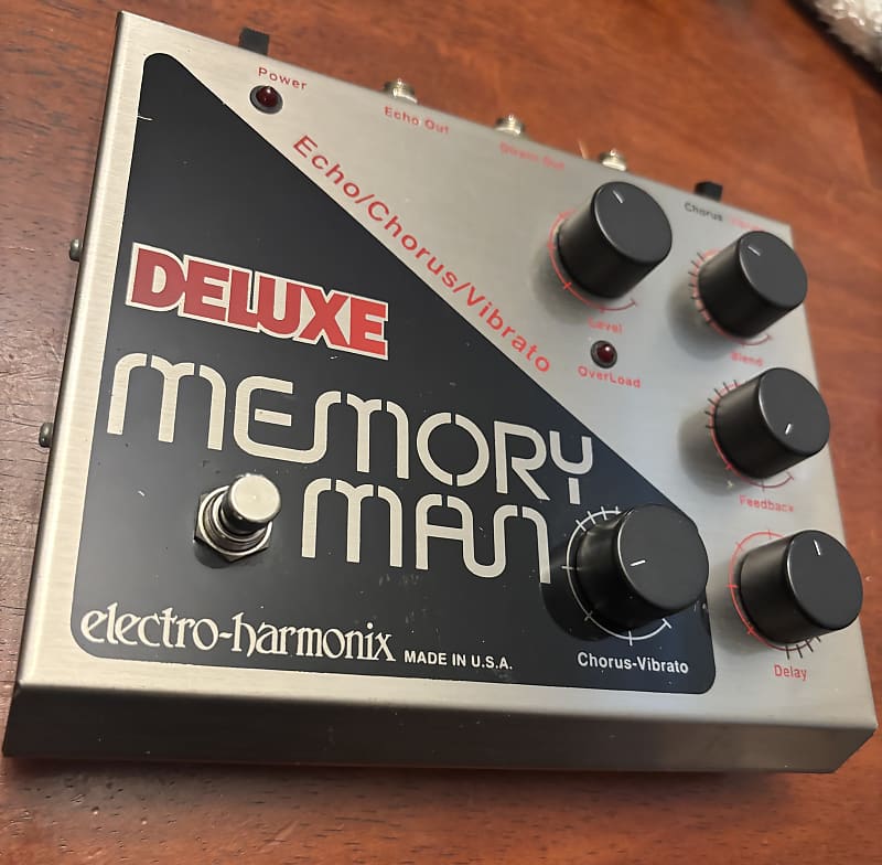 Electro-Harmonix Deluxe Memory Man Reissue