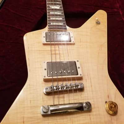 Gibson '58 Explorer Custom Shop Standard Flame Natural-Video