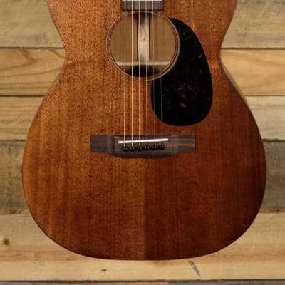 Martin 00-15M Acoustic Guitar Dark Mahogany w/  Case image 2