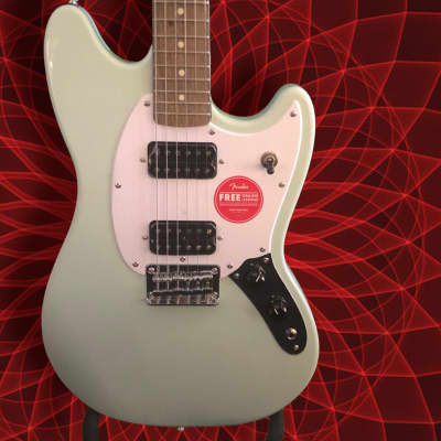 Squier Bullet Mustang HH | Reverb